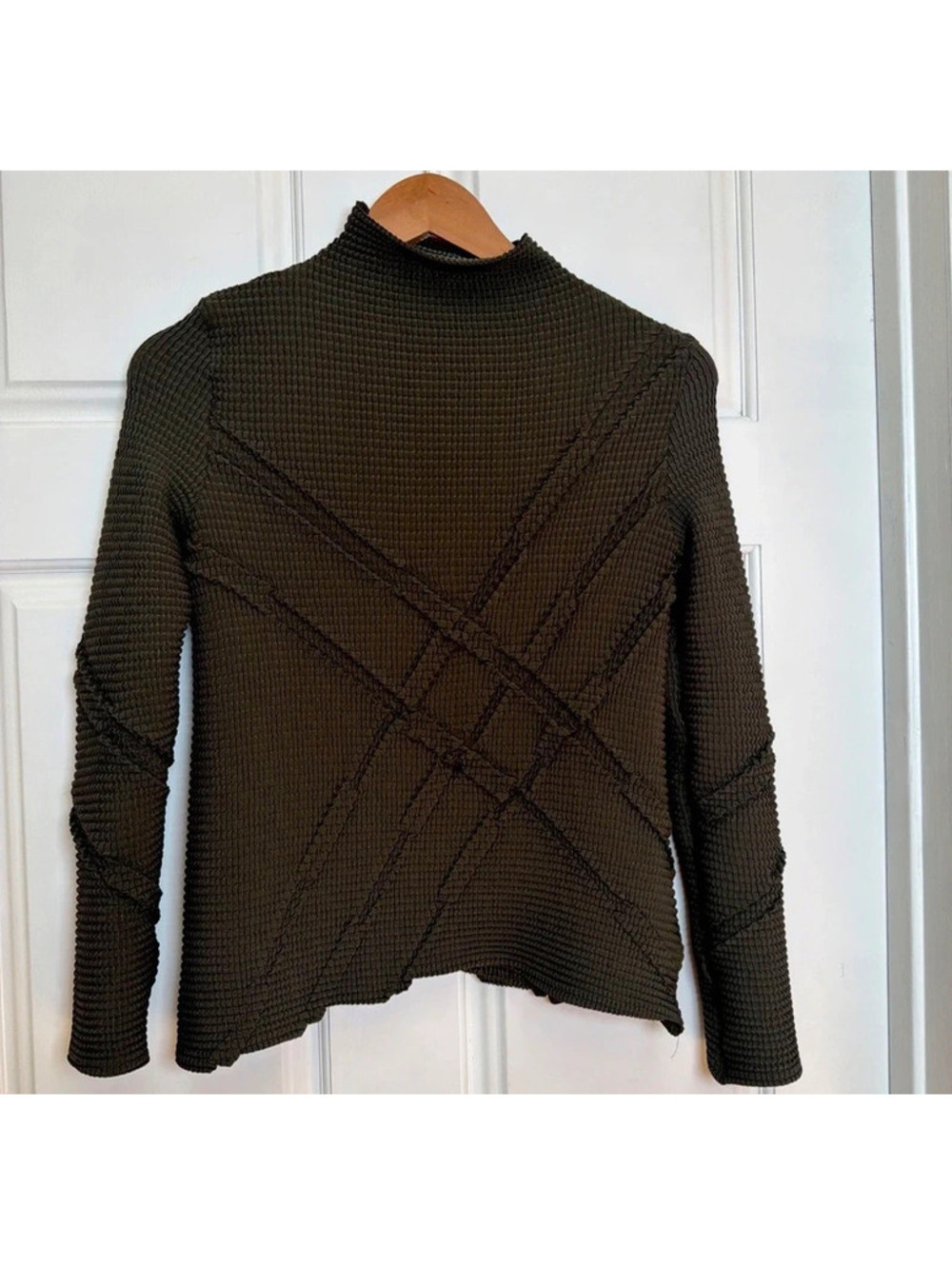 Babette Green Mock Neck Crinkle Shirt Small